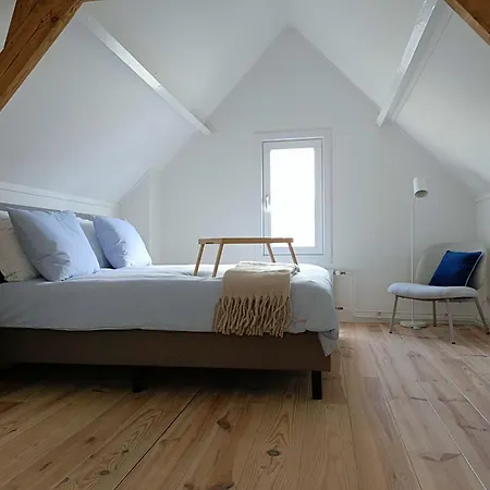 Apartment At Sea *